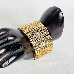 Filagree Stretch Bracelet Gold Tone Ornate Rhinestone Encrusted Pattern